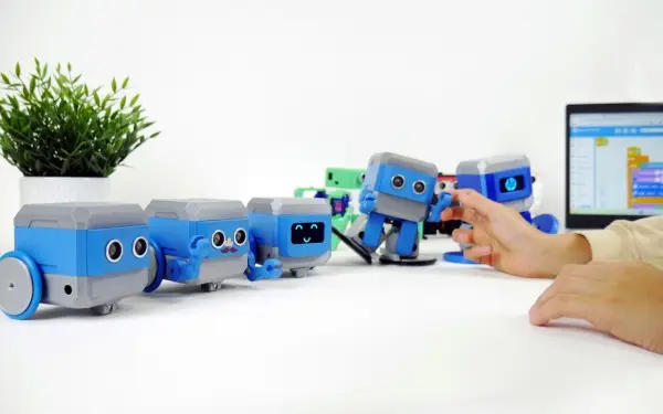 HP Otto Roboter Starter Kreativ-Kit (3D-Plastikteile nicht enthalten - zum Selbstdrucken) – Ansicht 7