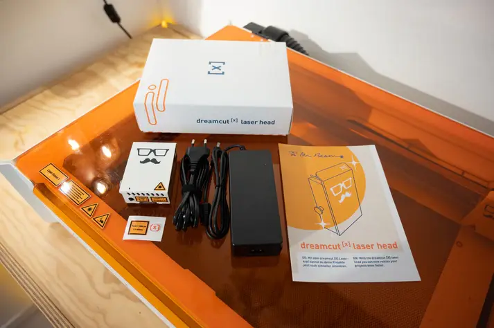 Mr Beam II dreamcut [x] - Starter Paket Bundle – Ansicht 3
